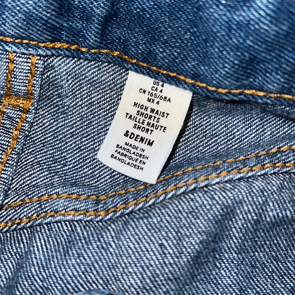 & Denim shorts - Picture 3 of 6